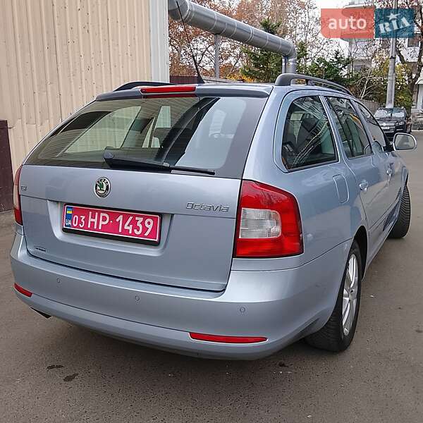 Универсал Skoda Octavia 2009 в Одессе
