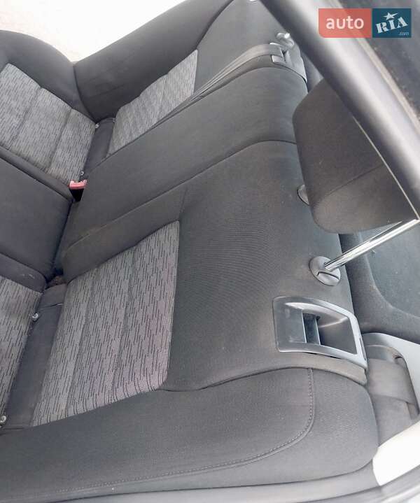 Лифтбек Skoda Octavia 2010 в Сумах