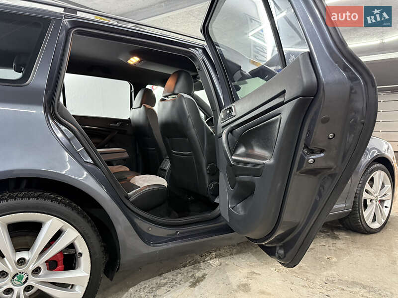 Универсал Skoda Octavia 2012 в Кременце фото 52 Универсал Skoda Octavia 2012 в Кременце