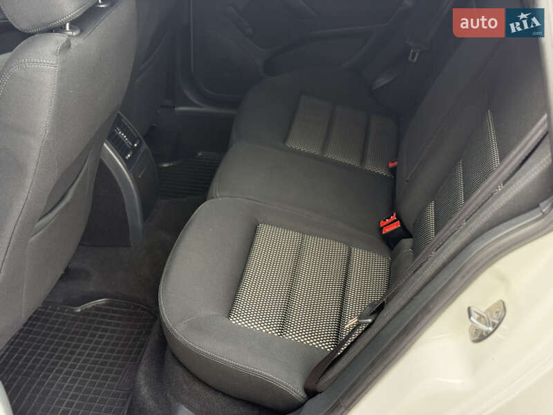 Универсал Skoda Octavia 2008 в Стрые