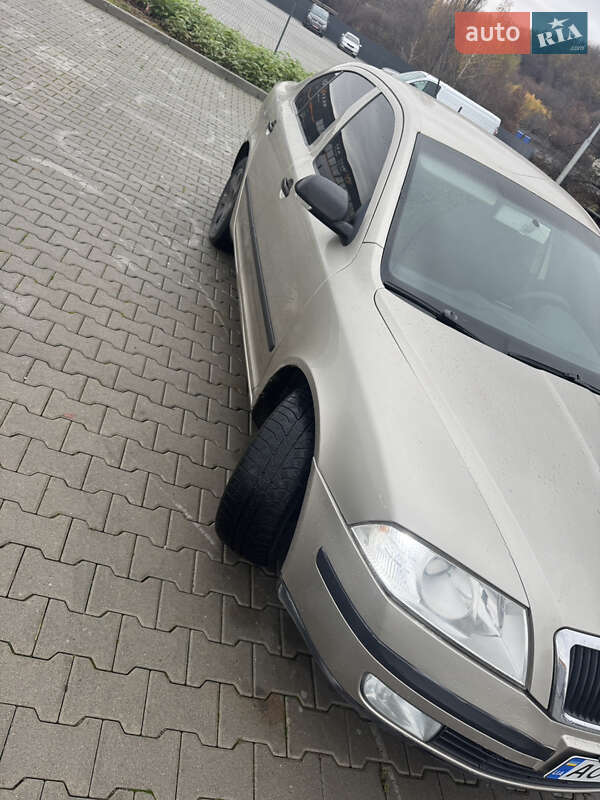 Лифтбек Skoda Octavia 2004 в Мукачево фото 3 Лифтбек Skoda Octavia 2004 в Мукачево