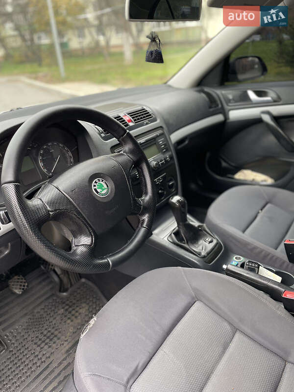 Лифтбек Skoda Octavia 2004 в Мукачево фото 15 Лифтбек Skoda Octavia 2004 в Мукачево