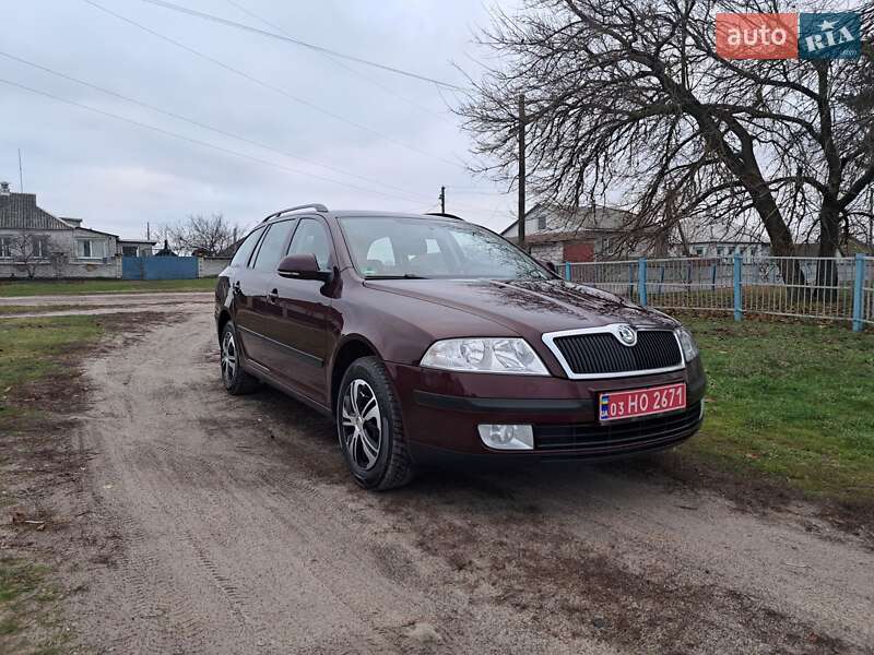 Универсал Skoda Octavia 2012 в Харькове