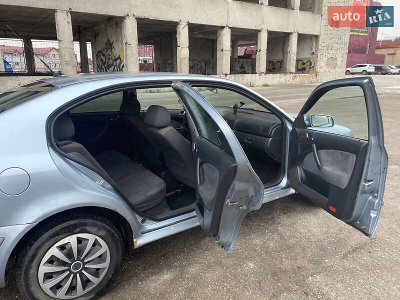 Ліфтбек Skoda Octavia 2003 в Тернополі