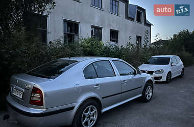 Лифтбек Skoda Octavia 2006 в Ивано-Франковске
