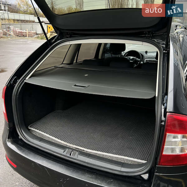 Универсал Skoda Octavia 2009 в Ужгороде