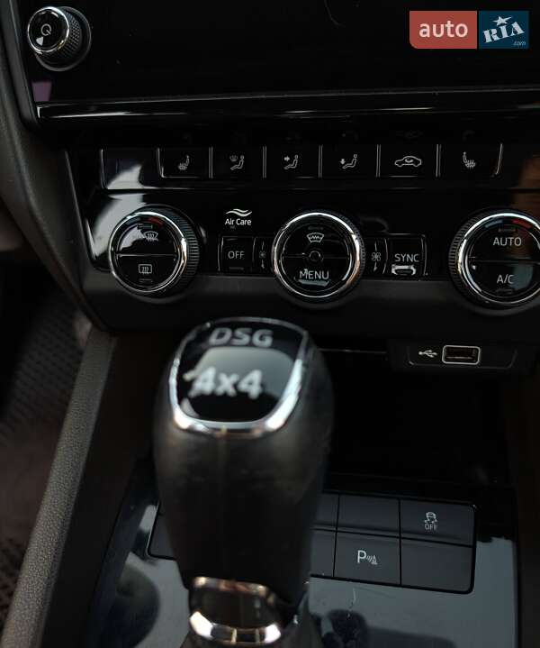 Лифтбек Skoda Octavia 2018 в Львове