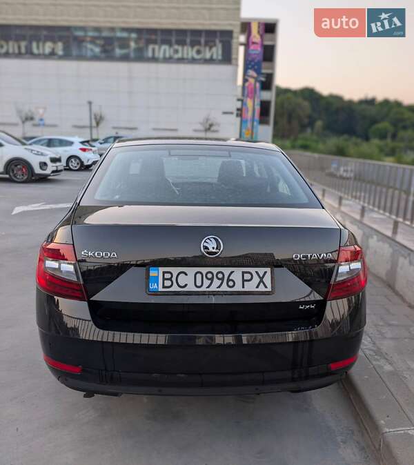 Лифтбек Skoda Octavia 2018 в Львове