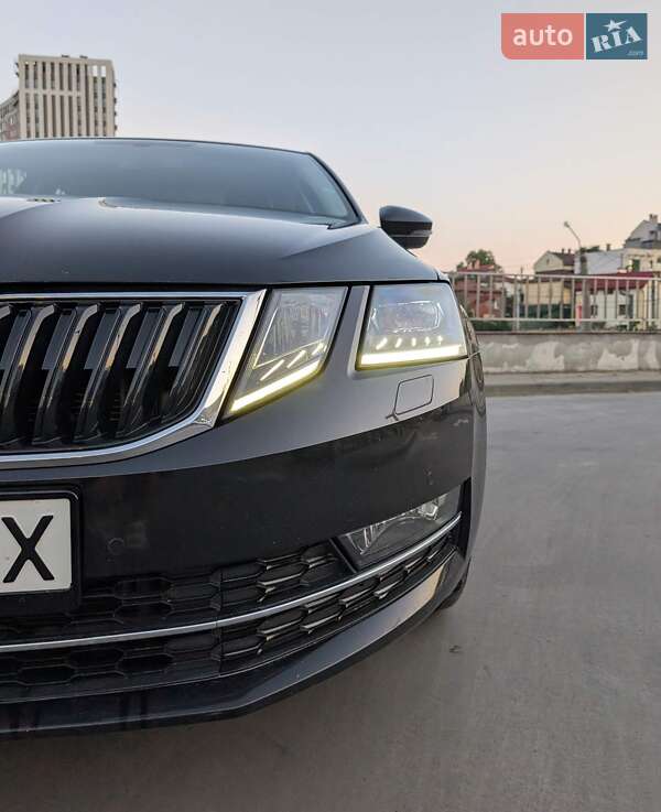 Лифтбек Skoda Octavia 2018 в Львове