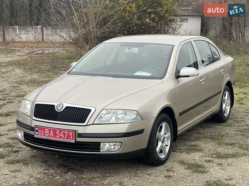 Лифтбек Skoda Octavia 2005 в Умани