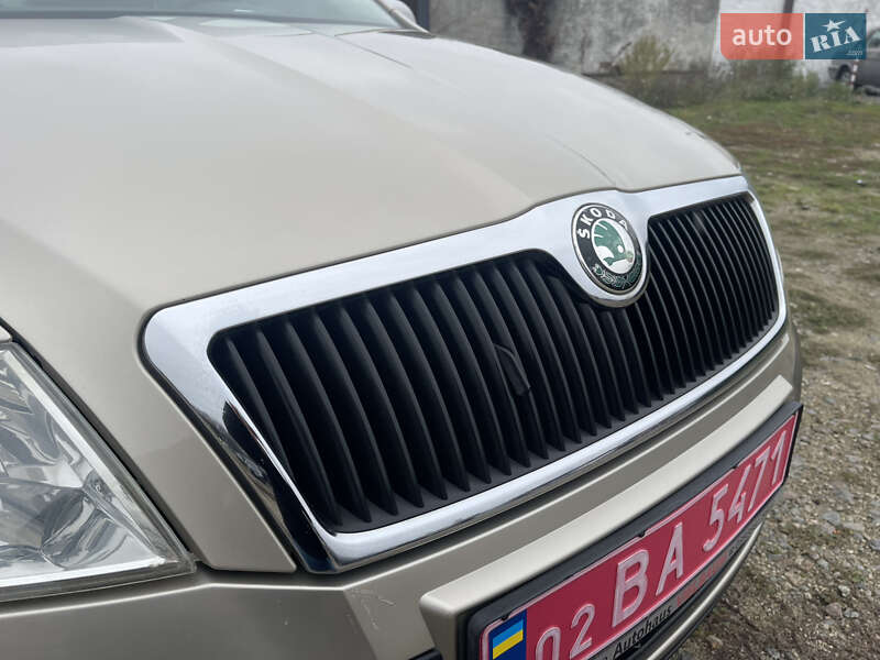 Лифтбек Skoda Octavia 2005 в Умани