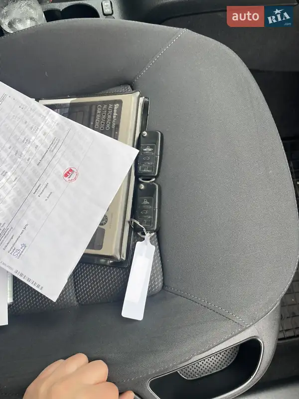 Лифтбек Skoda Octavia 2005 в Умани документ