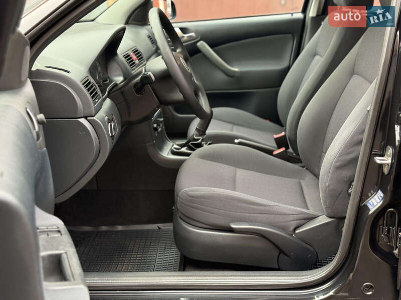 Лифтбек Skoda Octavia 2009 в Умани фото 15 Лифтбек Skoda Octavia 2009 в Умани