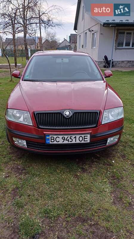 Лифтбек Skoda Octavia 2007 в Буске