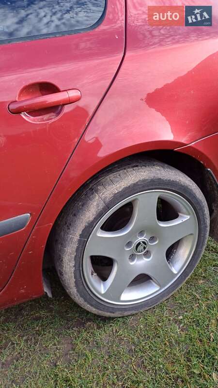 Лифтбек Skoda Octavia 2007 в Буске