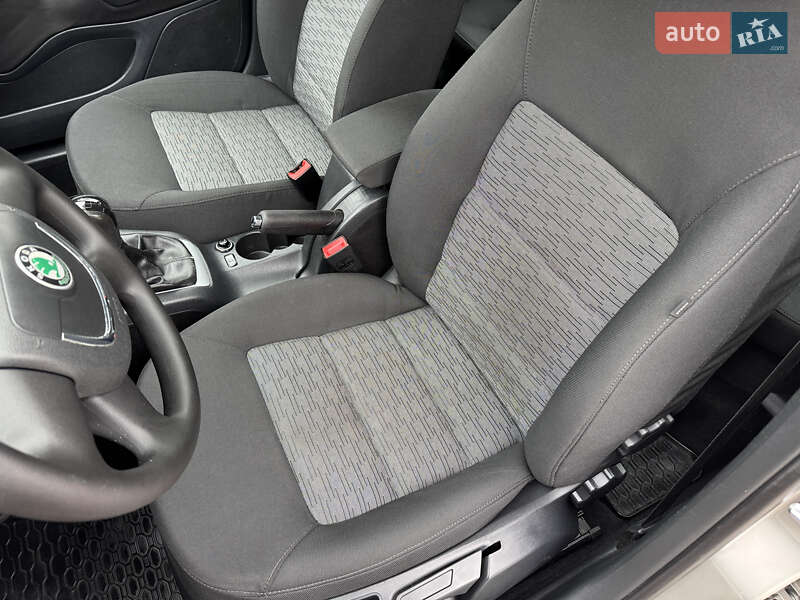 Универсал Skoda Octavia 2009 в Умани