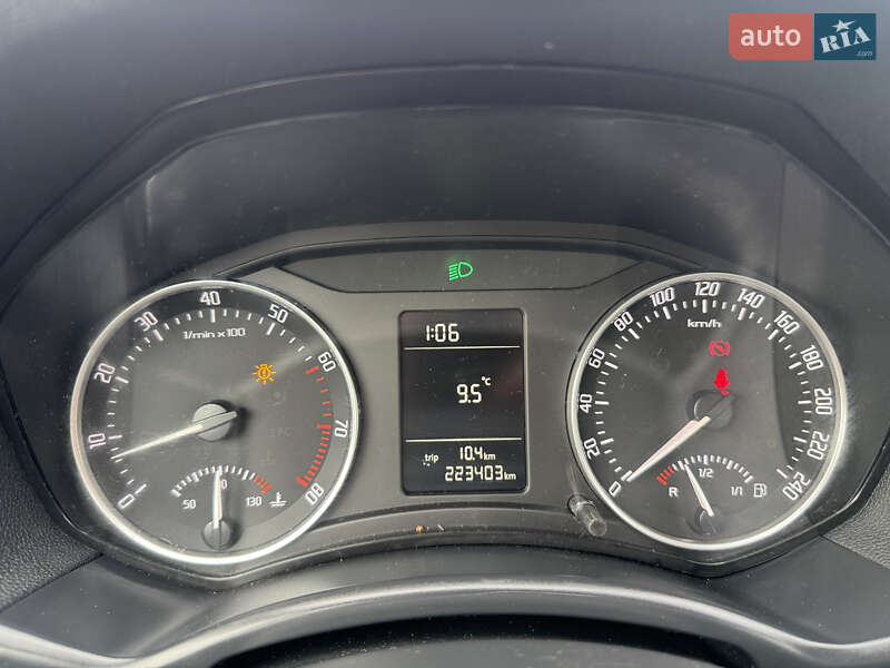 Универсал Skoda Octavia 2009 в Умани