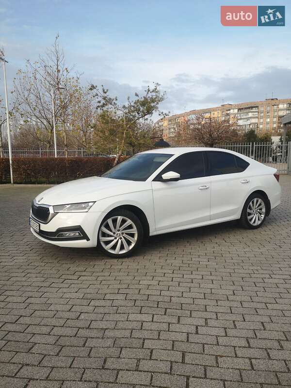 Лифтбек Skoda Octavia 2023 в Кривом Роге