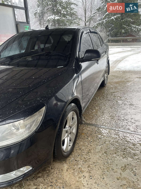 Лифтбек Skoda Octavia 2012 в Ивано-Франковске фото Лифтбек Skoda Octavia 2012 в Ивано-Франковске