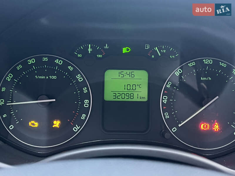 Лифтбек Skoda Octavia 2004 в Киеве