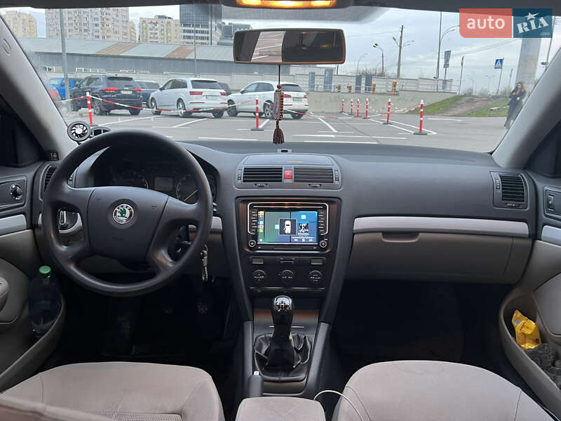 Лифтбек Skoda Octavia 2004 в Киеве
