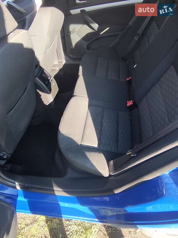 Универсал Skoda Octavia 2010 в Тячеве