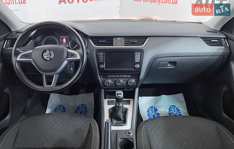 Универсал Skoda Octavia 2015 в Львове