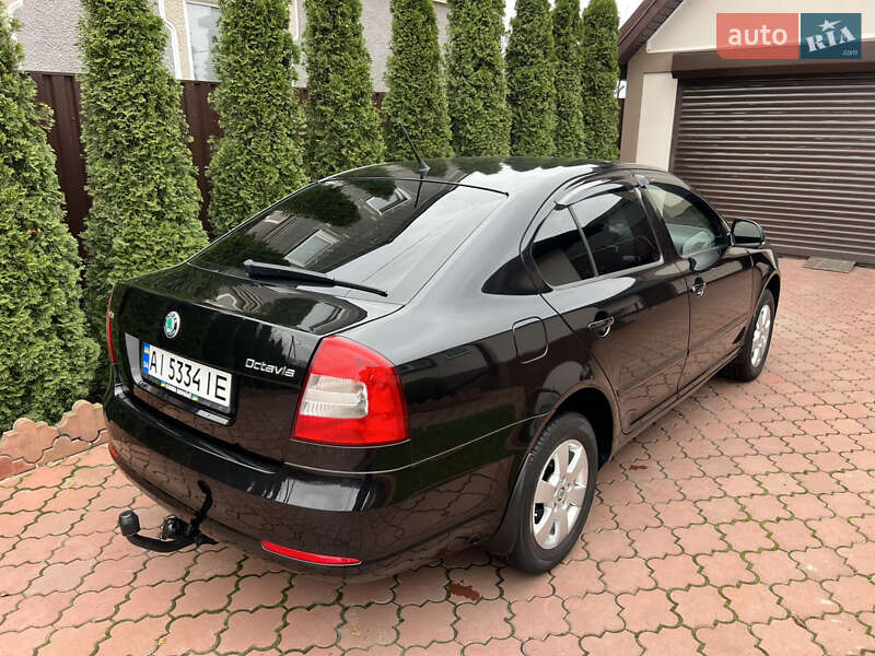 Лифтбек Skoda Octavia 2010 в Броварах