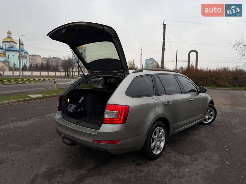 Универсал Skoda Octavia 2013 в Кривом Роге
