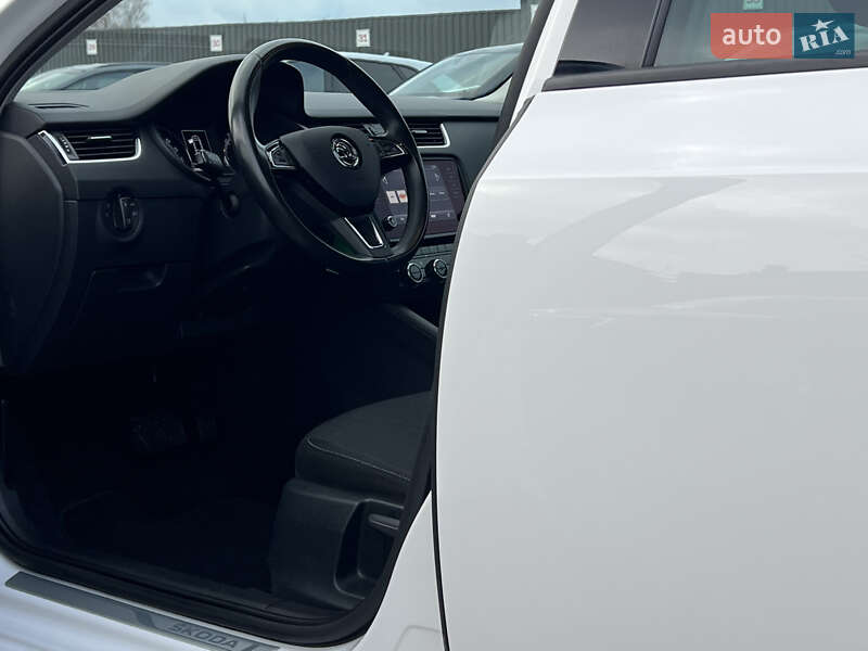 Универсал Skoda Octavia 2020 в Луцке