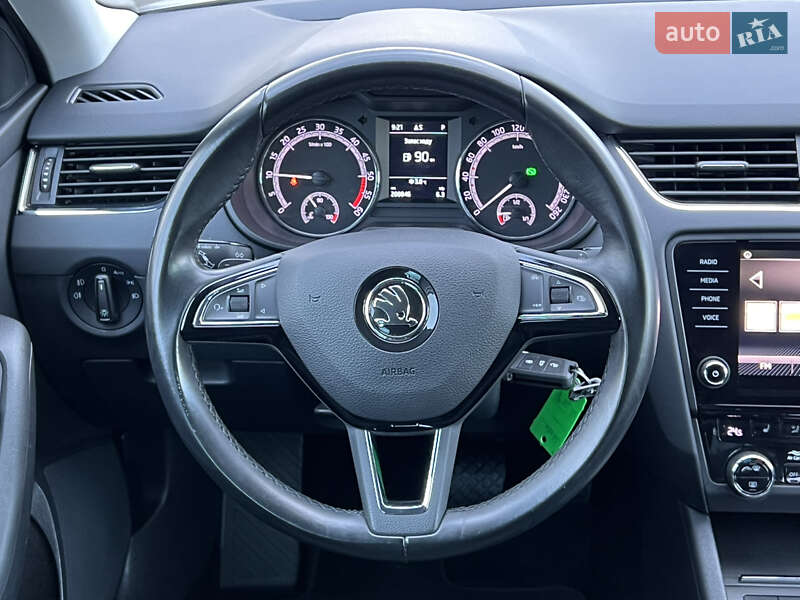 Универсал Skoda Octavia 2020 в Луцке