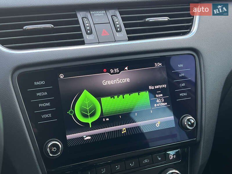 Универсал Skoda Octavia 2020 в Луцке