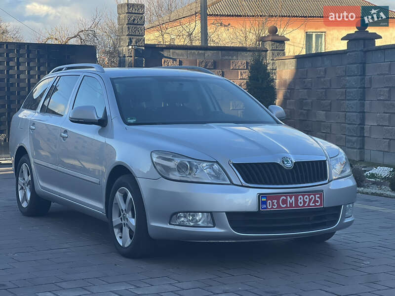 Универсал Skoda Octavia 2012 в Дубно фото 8 Универсал Skoda Octavia 2012 в Дубно