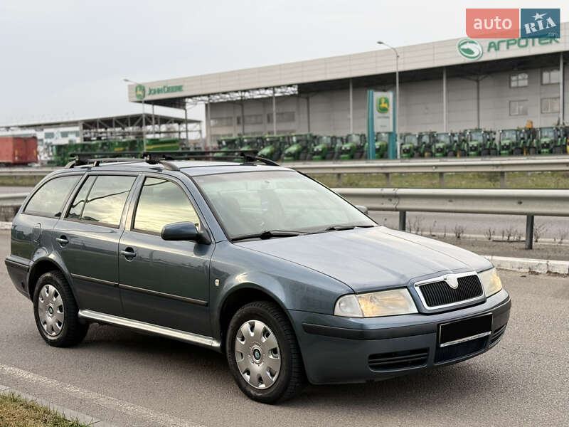 Универсал Skoda Octavia 2006 в Днепре