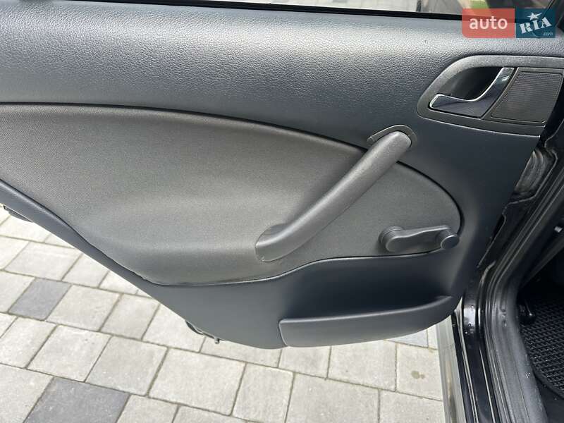 Лифтбек Skoda Octavia 2009 в Тернополе