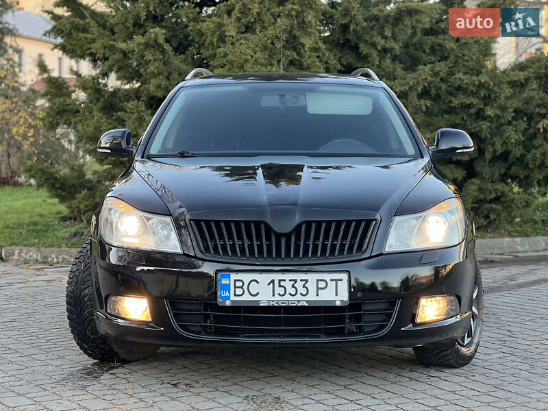 Универсал Skoda Octavia 2010 в Жовкве