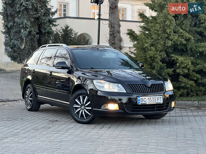 Универсал Skoda Octavia 2010 в Жовкве