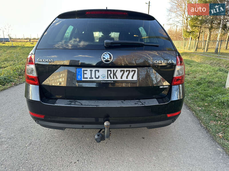 Универсал Skoda Octavia 2017 в Стрые