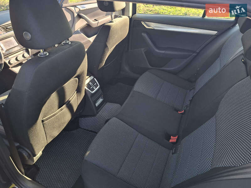 Универсал Skoda Octavia 2014 в Кременчуге фото 5 Универсал Skoda Octavia 2014 в Кременчуге