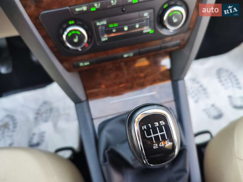 Универсал Skoda Octavia 2012 в Львове