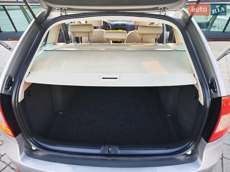 Универсал Skoda Octavia 2012 в Львове