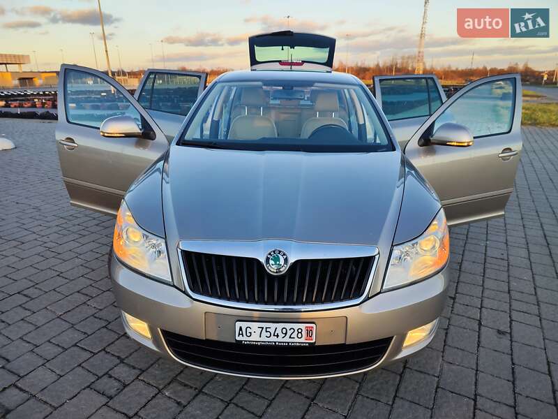 Универсал Skoda Octavia 2012 в Львове