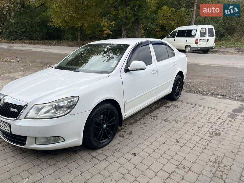 Лифтбек Skoda Octavia 2010 в Тернополе
