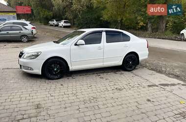 Лифтбек Skoda Octavia 2010 в Тернополе