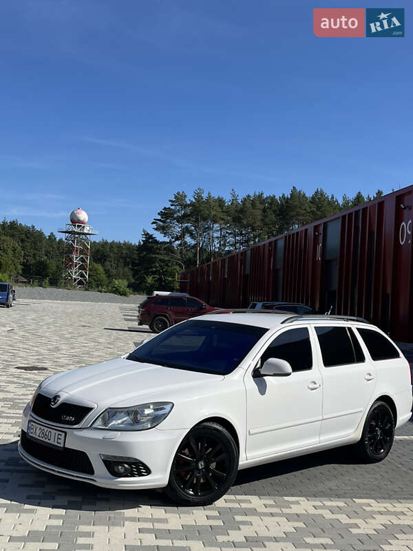 Универсал Skoda Octavia 2010 в Львове