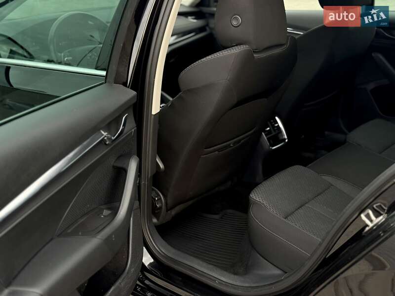 Универсал Skoda Octavia 2021 в Луцке фото 37 Универсал Skoda Octavia 2021 в Луцке