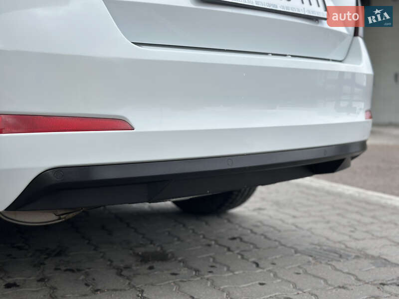 Лифтбек Skoda Octavia 2016 в Дрогобыче фото 34 Лифтбек Skoda Octavia 2016 в Дрогобыче