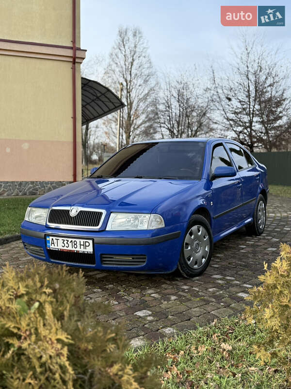Лифтбек Skoda Octavia 2004 в Городенке