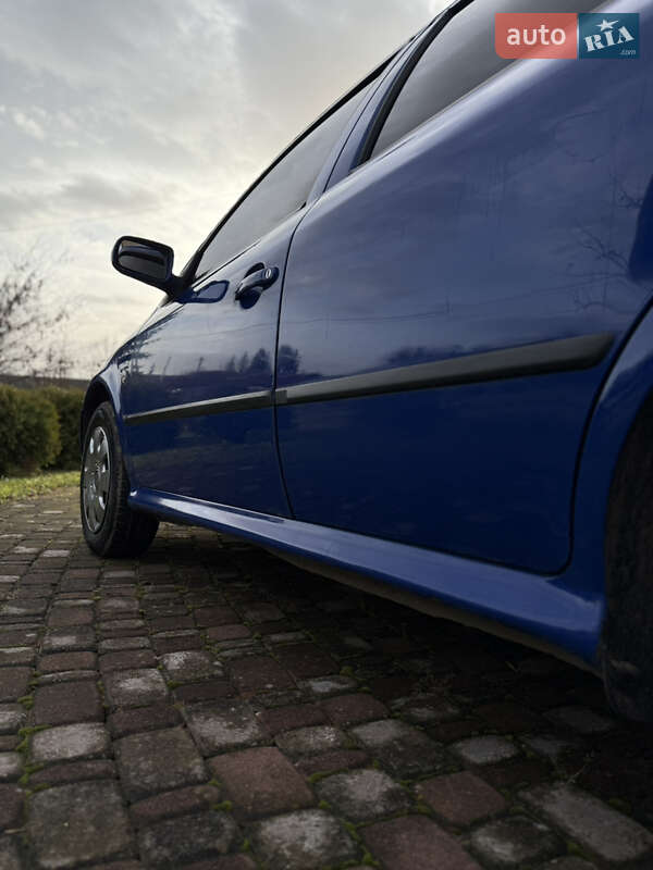 Лифтбек Skoda Octavia 2004 в Городенке