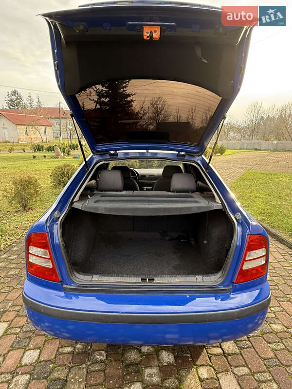 Лифтбек Skoda Octavia 2004 в Городенке